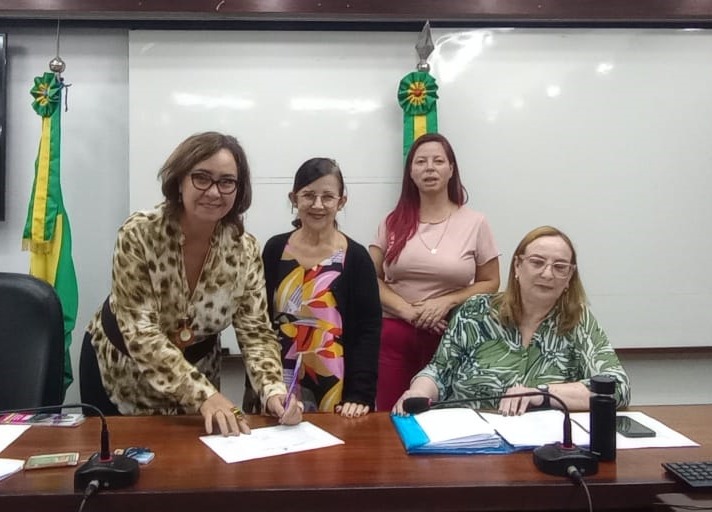 Representantes do SindJoRS tomam posse no Fórum Municipal de Mulheres de Porto Alegre